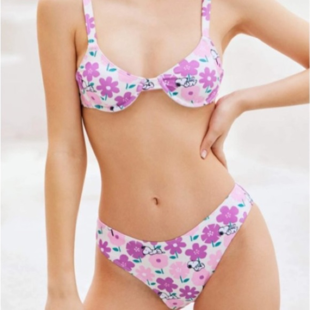 Peanuts/Snoopy Pink & Purple Flower Bikini/Swimsuit New w/Tags Size 6